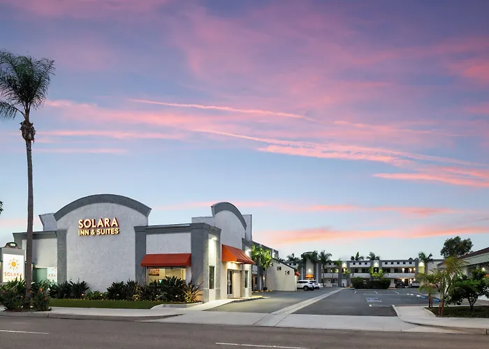 Solara Inn And Suites